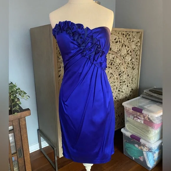 cobalt blue strapless dress Gabriela Hearst - Alessia Strapless Maxi Dress in Cobalt Multi Linen Twill - Cobalt - 42
